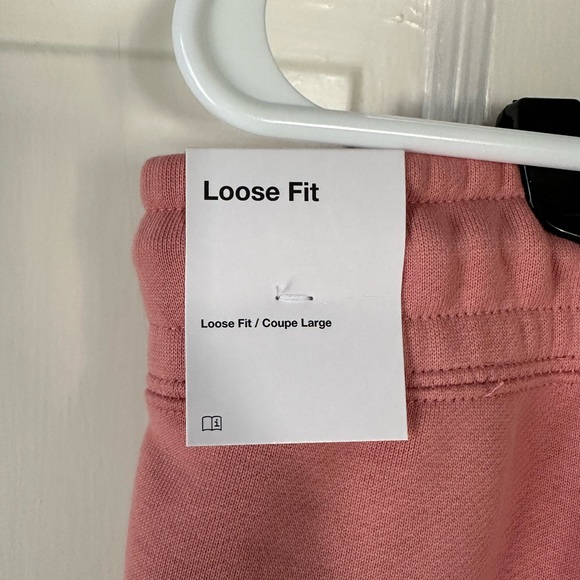 NWT Jordan Loose Fit Sweat Pants - Picture 5 of 6